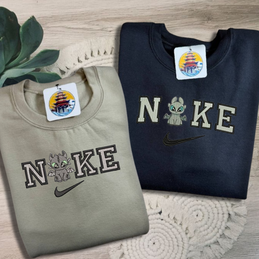 pull nike disney krokmou sweat brodé Nike Dragons Toy Story Stitch Bob l'éponge Patrick Cars Mcqueen flash sally