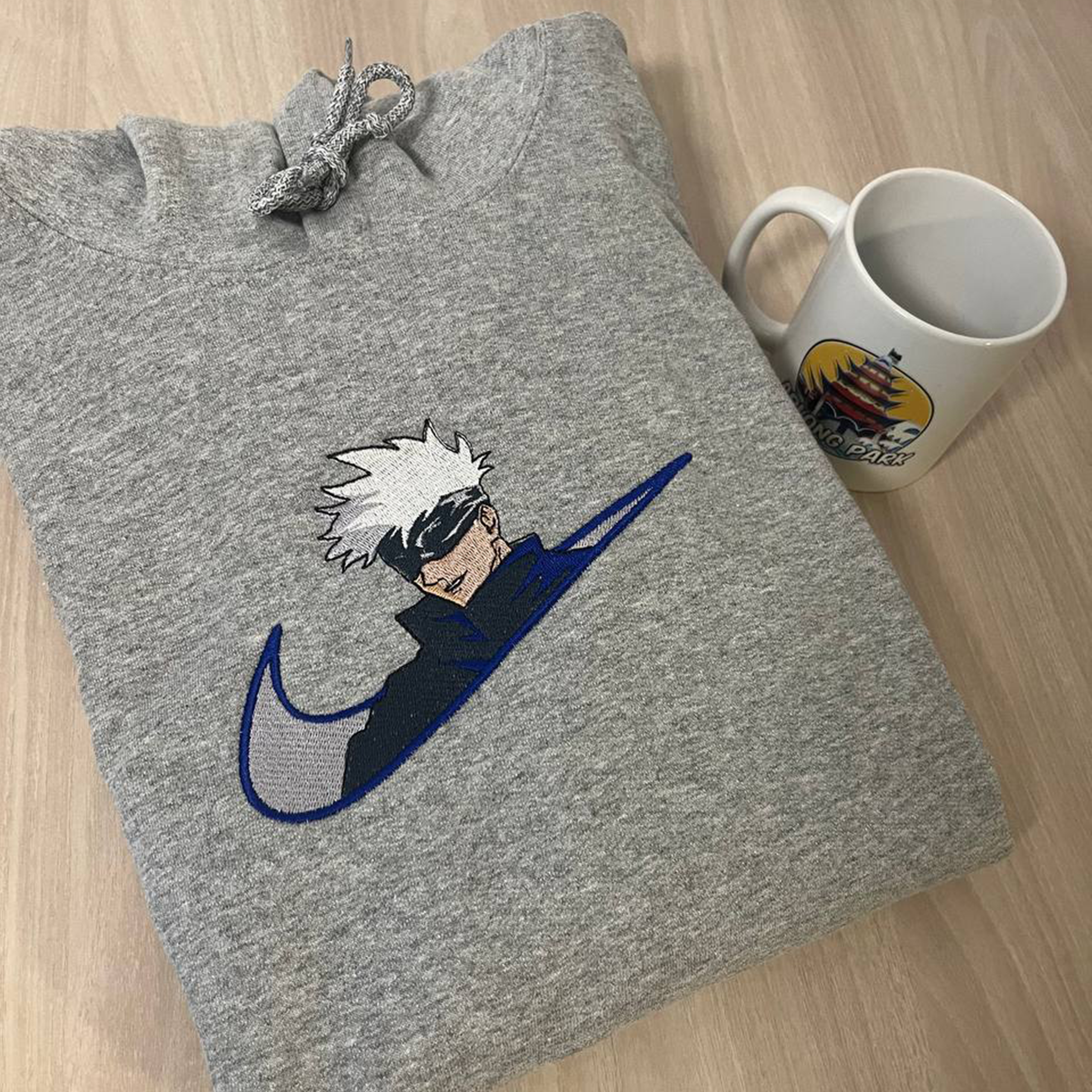 Hoodie Satoru Gojo  x Nike Sweat à capuche brodé Arlong Park Swoosh Sweatshirt Tshirt